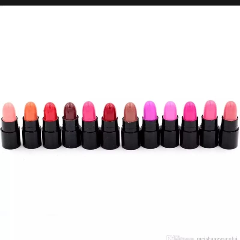 1 Piece Mini lipstick💄